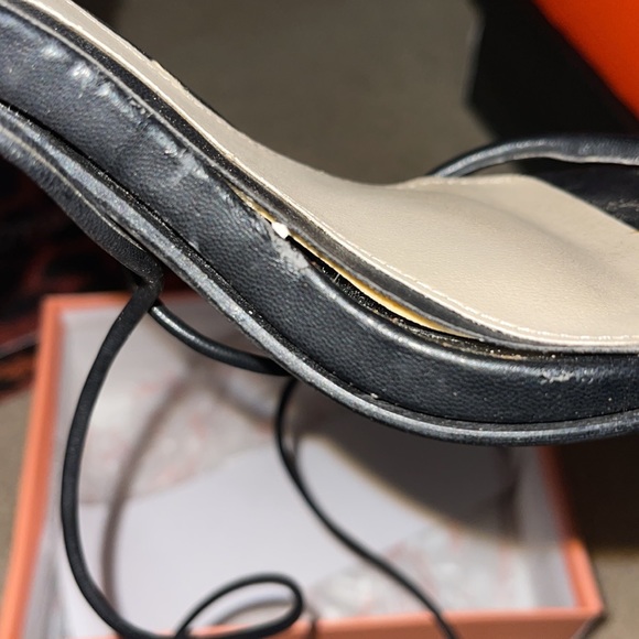 Black Heel with Clear Heel Detailing (Minimal Wear) - Picture 5 of 7